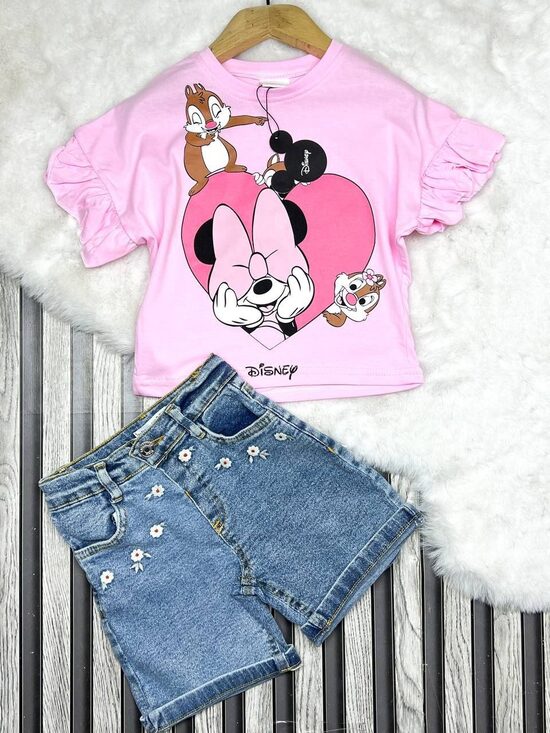 Komplekts ar džinsa šortiem gaiši rozā