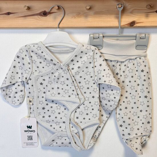 Pelēks ar zvaigznītēm - vīlītes ārpusē