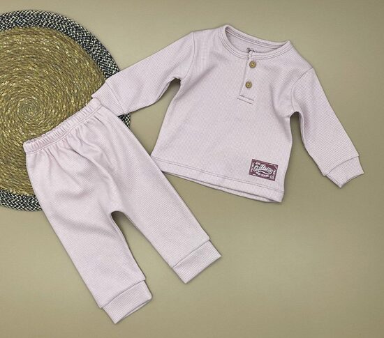 Komplekts gaiši lillā