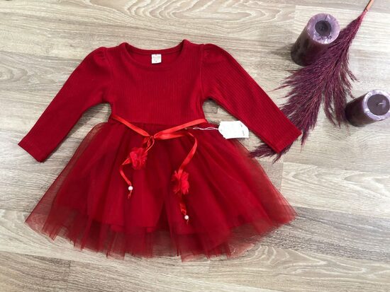 Sarkana tilla kleita