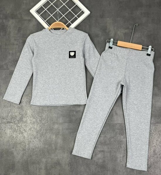 RIBBED džemperis,legingi - pelēks