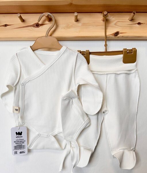 Komplekts balts ribbed